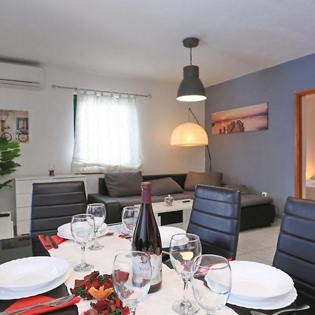 Holiday Home Lucija سفيتي فيليب ياكوف المظهر الخارجي الصورة
