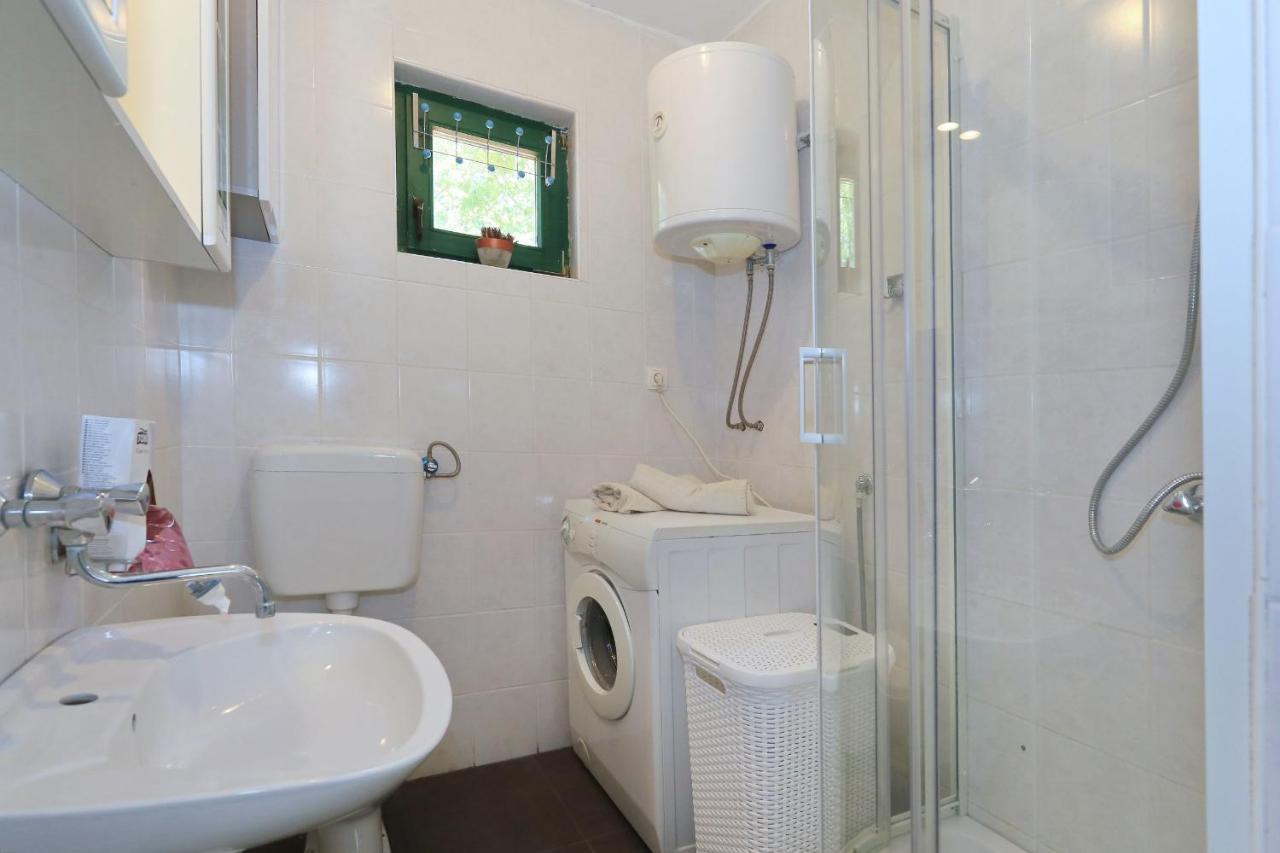 Holiday Home Lucija سفيتي فيليب ياكوف المظهر الخارجي الصورة