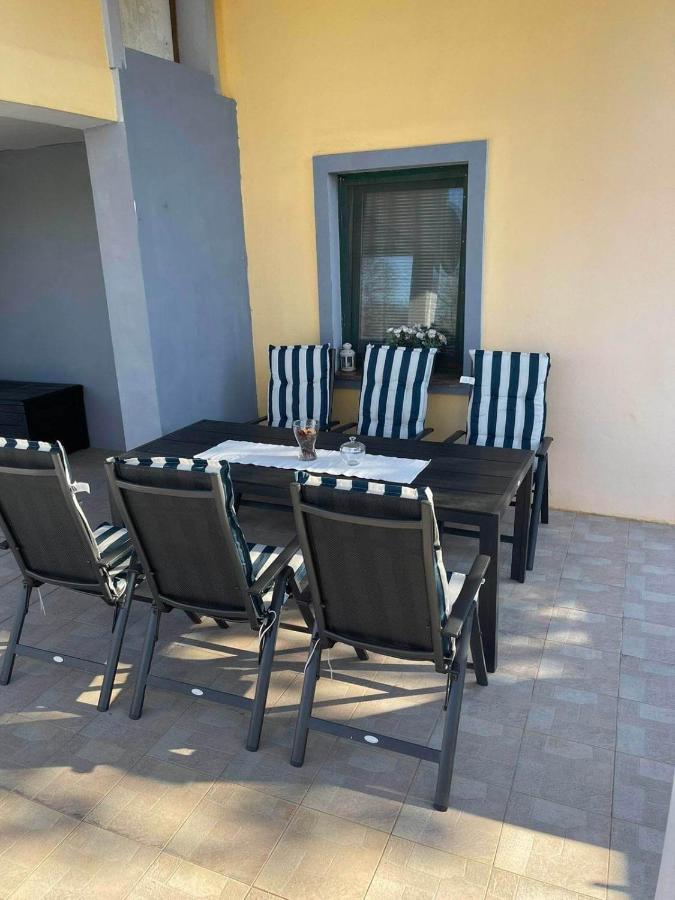 Holiday Home Lucija سفيتي فيليب ياكوف المظهر الخارجي الصورة